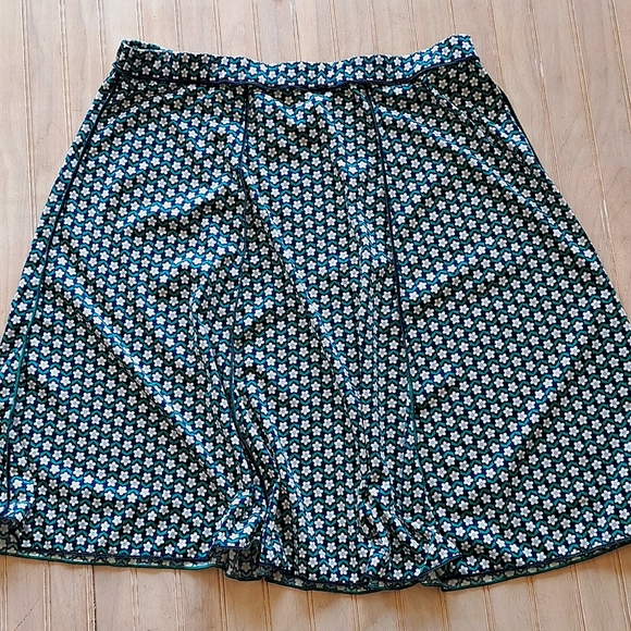 Max Studio Lightwight Floral Print Elastic Waist Flowy Aline Mini Skirt - Picture 1 of 7